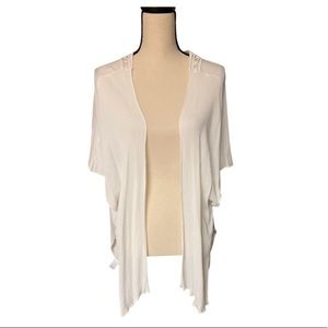 NEW DIRECTIONS Women’s White Gauze Crochet Lace Kimono Top